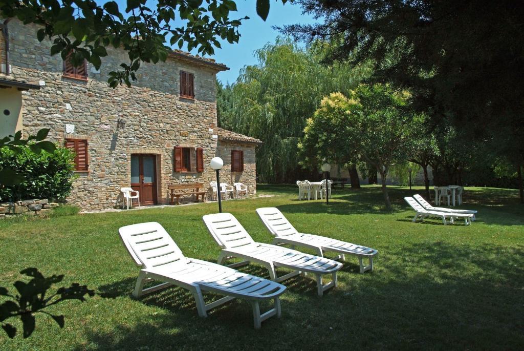 Вілла Agriturismo Nizzi Ассізі Екстер'єр фото