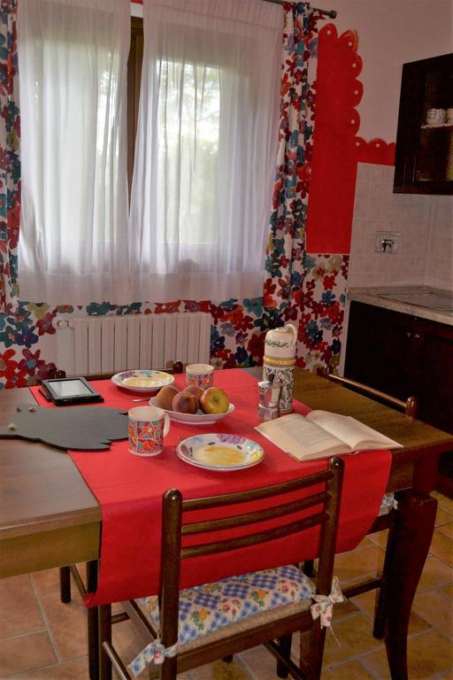 Вілла Agriturismo Nizzi Ассізі Екстер'єр фото
